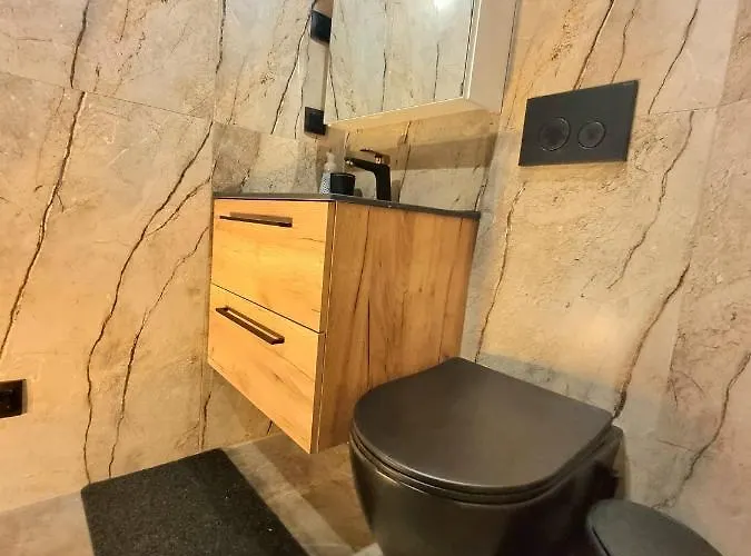 Apartment Flat With A View *